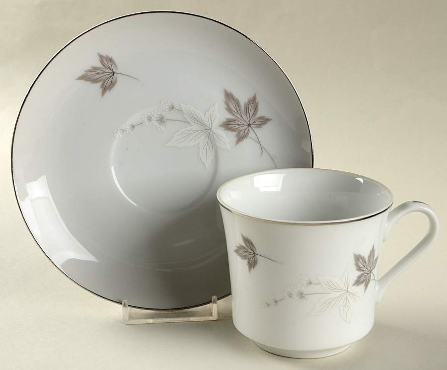 Silver Maple Flat Cup & Saucer Set by Premiere-1