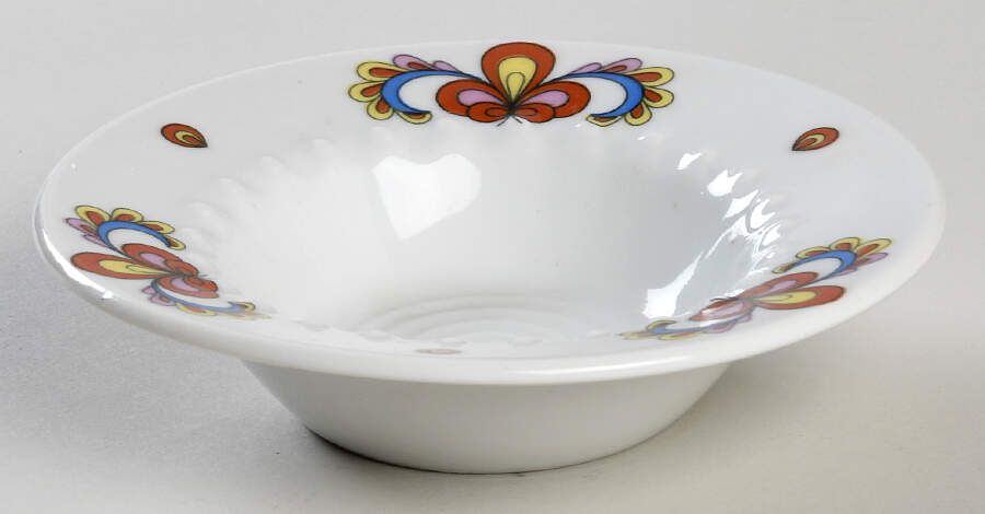 Farmer's Rose (Rim, Gold Trim) Rim Cereal Bowl by Porsgrund-1