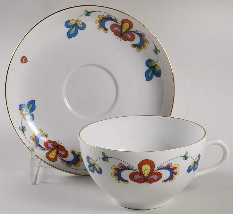 Farmer's Rose (Rim, Gold Trim) Flat Cup & Saucer Set by Porsgrund-1