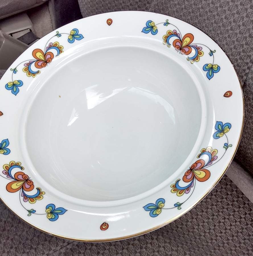 Farmer's Rose (Rim, Gold Trim) Round Vegetable No Lid by Porsgrund-1