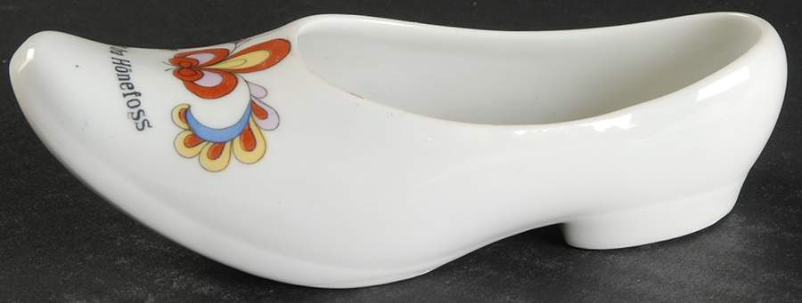 Farmer's Rose (Rim, Gold Trim) Shoe by Porsgrund-1