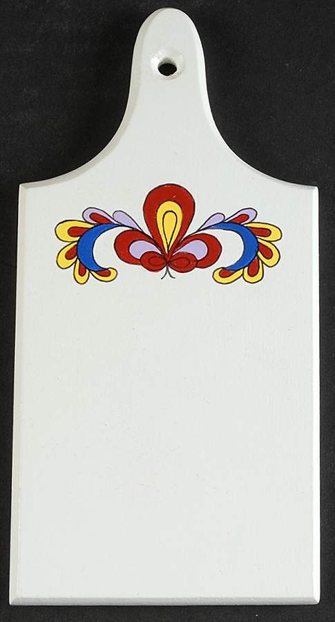 Farmer's Rose (Rim, Gold Trim) Wood Cutting Board by Porsgrund-1