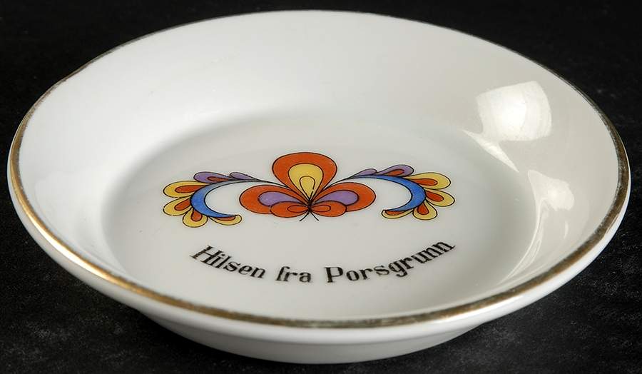 Farmer's Rose (Rim, Gold Trim) Coaster by Porsgrund-1