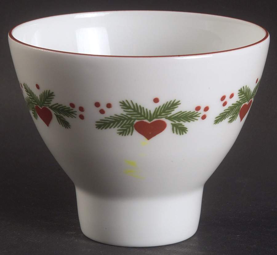 Hearts & Pines (Multisided) Rice Bowl by Porsgrund-1