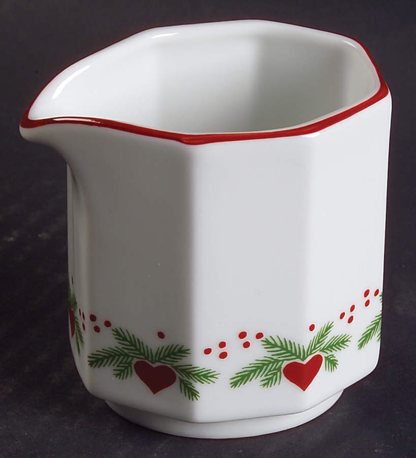 Hearts & Pines (Multisided) Mini Creamer by Porsgrund-1