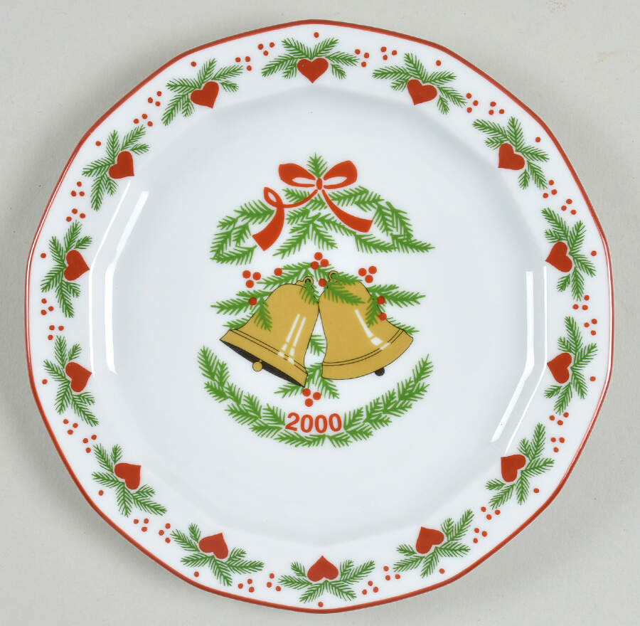 Hearts & Pines (Multisided) 2000 Collector Plate by Porsgrund-1