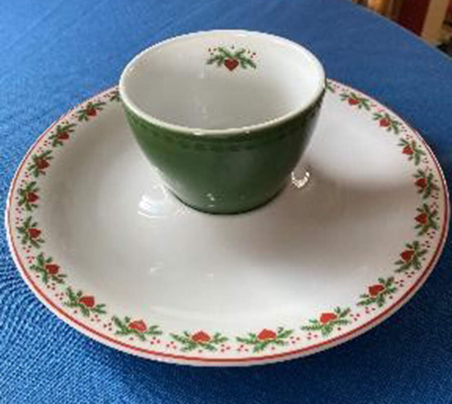 Hearts & Pines (Multisided) (2 Piece) Chip & Dip Set by Porsgrund-1
