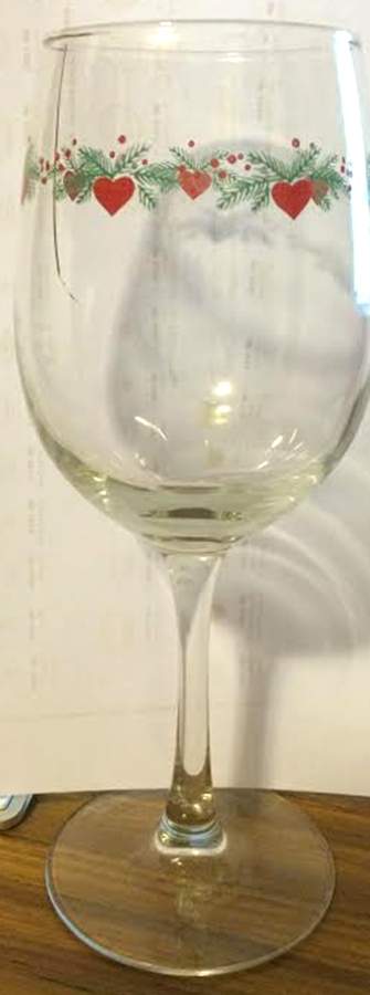 Hearts & Pines (Multisided) Glassware Goblet by Porsgrund-1
