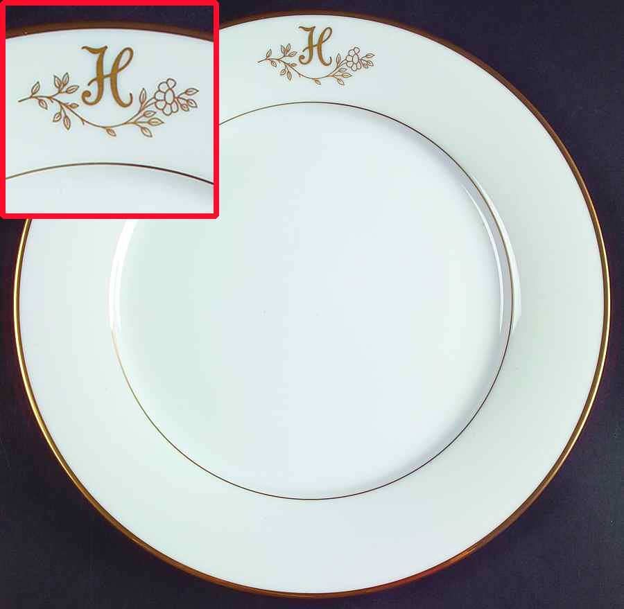 Princess Heritage (Gold Trim) Dinner Plate by Princess House-1