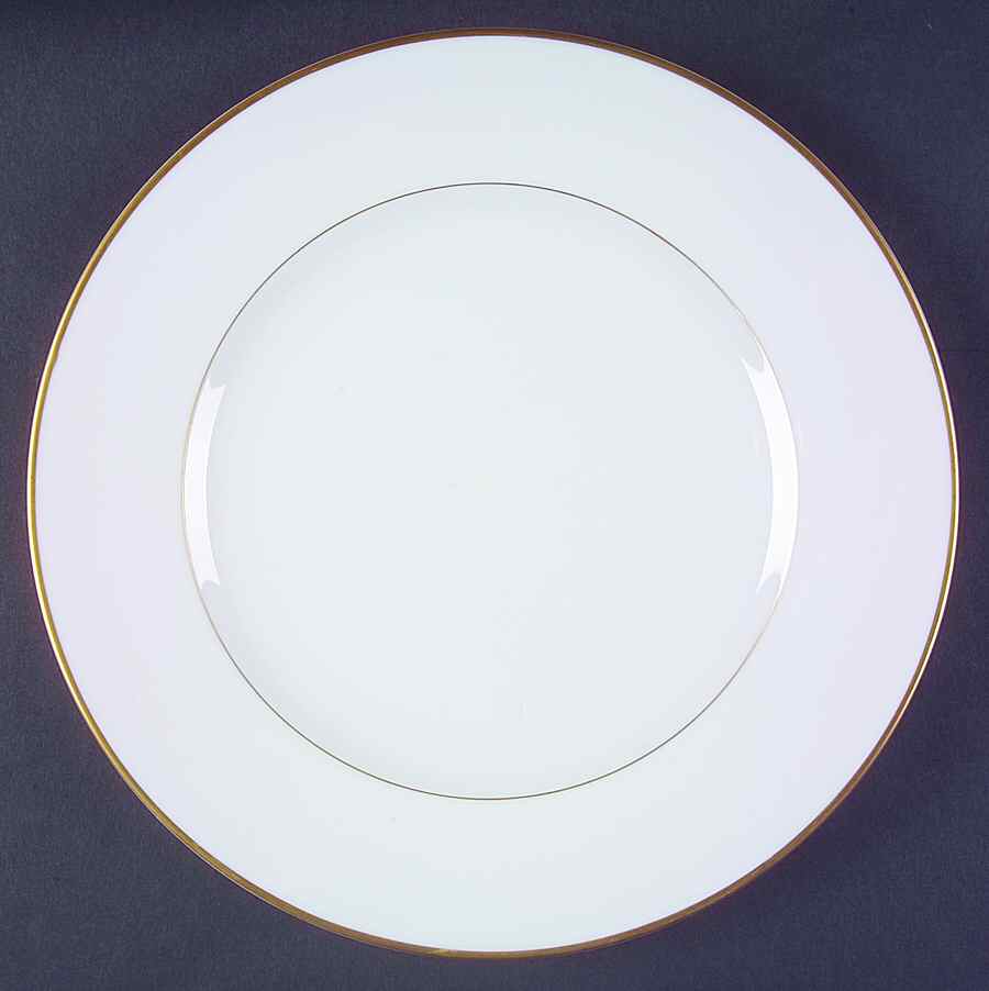 Princess Heritage (Gold Trim) Dinner Plate by Princess House-1