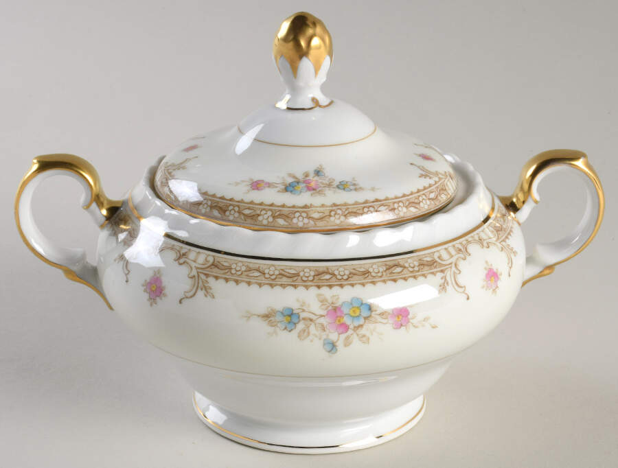 Glenthorne Sugar Bowl & Lid by Princess - Empcraft (USA)-1