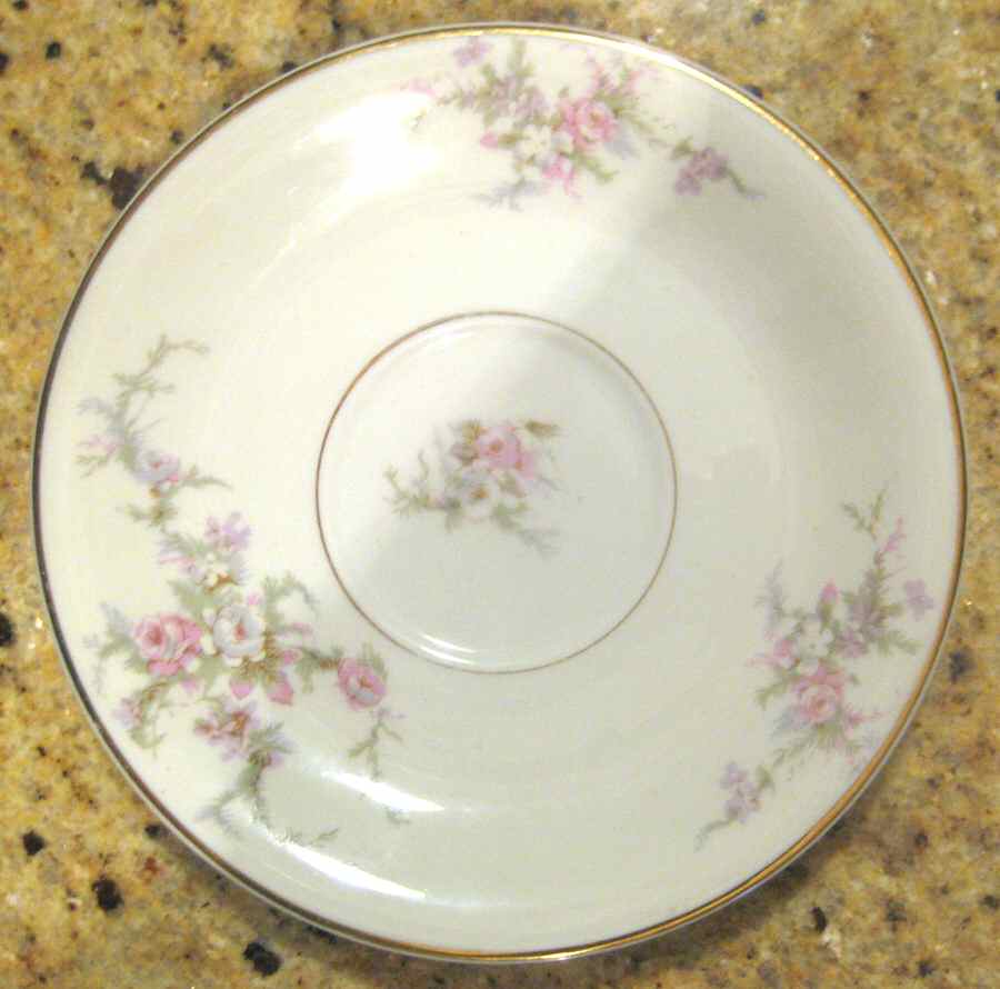 PRI2 Saucer by Princess - Empcraft (USA)-1