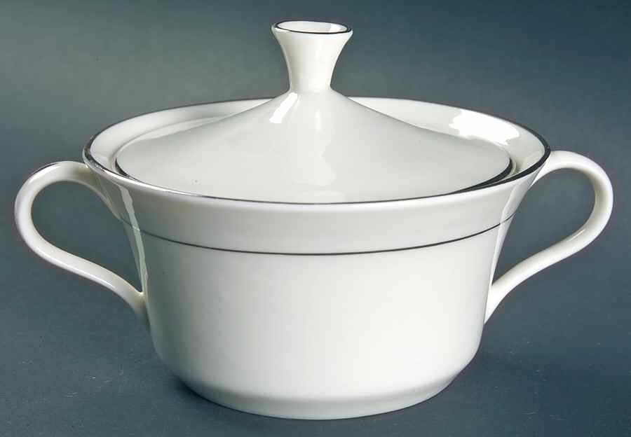 Silver Tiara Sugar Bowl & Lid by Princess - Empcraft (USA)-1