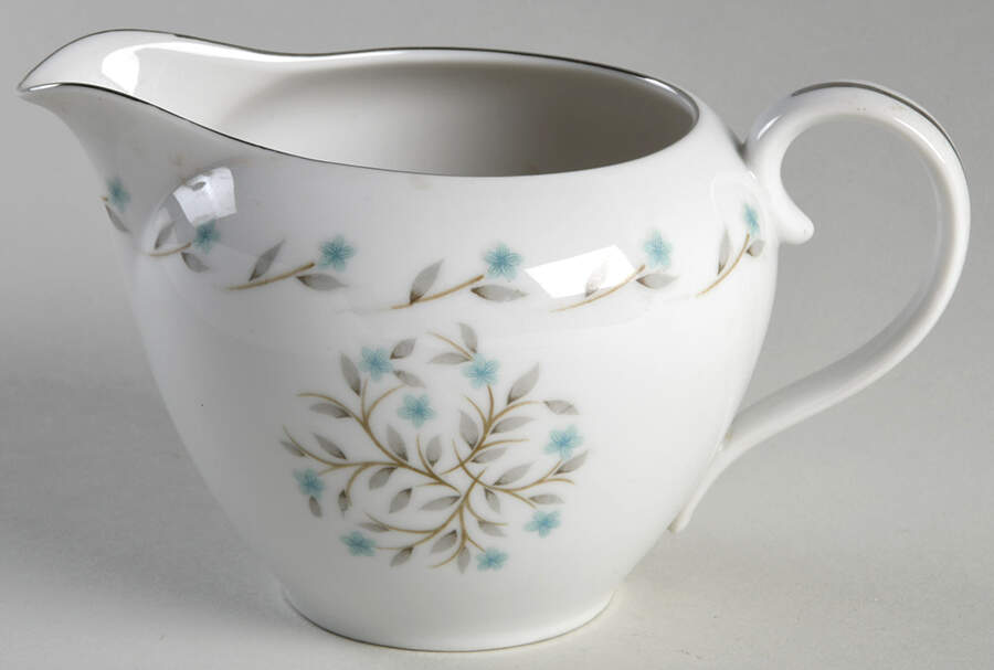Allegro Creamer by Princess (Japan)-1