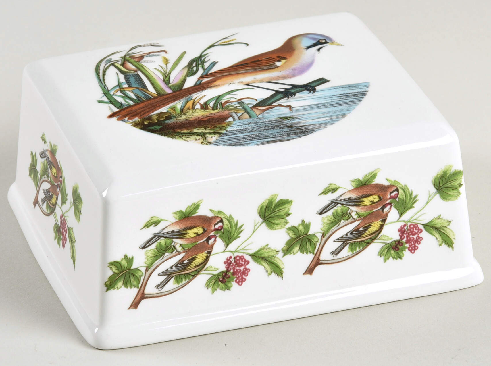 Birds of Britain Half Pound Butter No Lid by Portmeirion-1