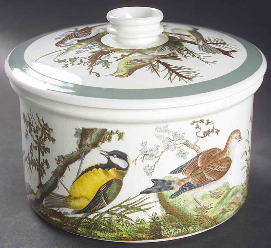 Birds of Britain 2 Qt Round Covered Casserole by Portmeirion-1