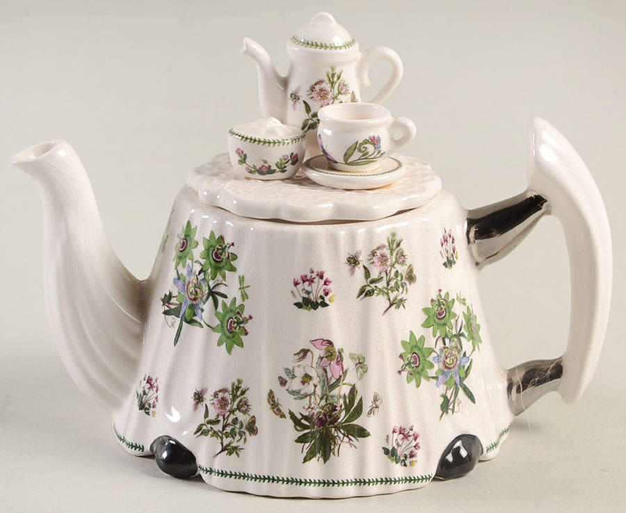 Botanic Garden Figural Teapot & Lid by Portmeirion-1