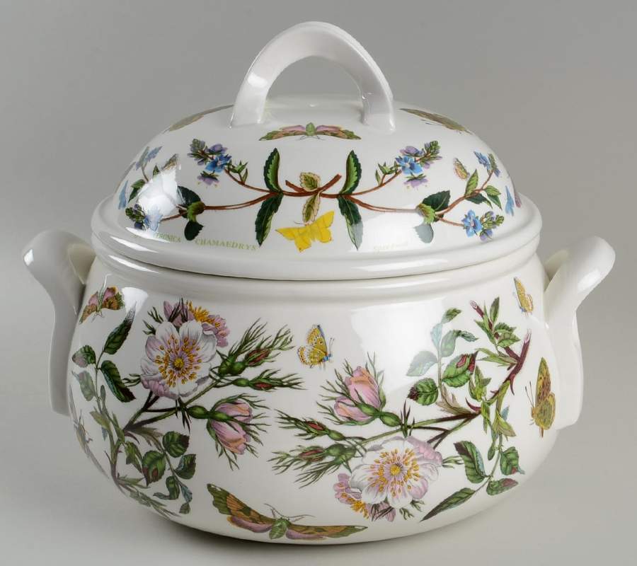 Botanic Garden 2.5 Qt. Round Romantic Shape Covered Casserole by Portmeirion-1