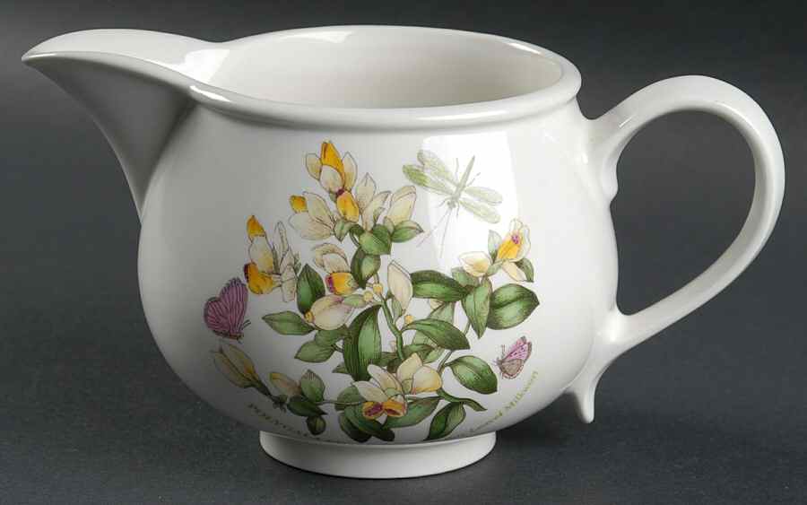 Botanic Garden Romantic Shape 16 Oz Gravy Boat/Pitcher by Portmeirion-1