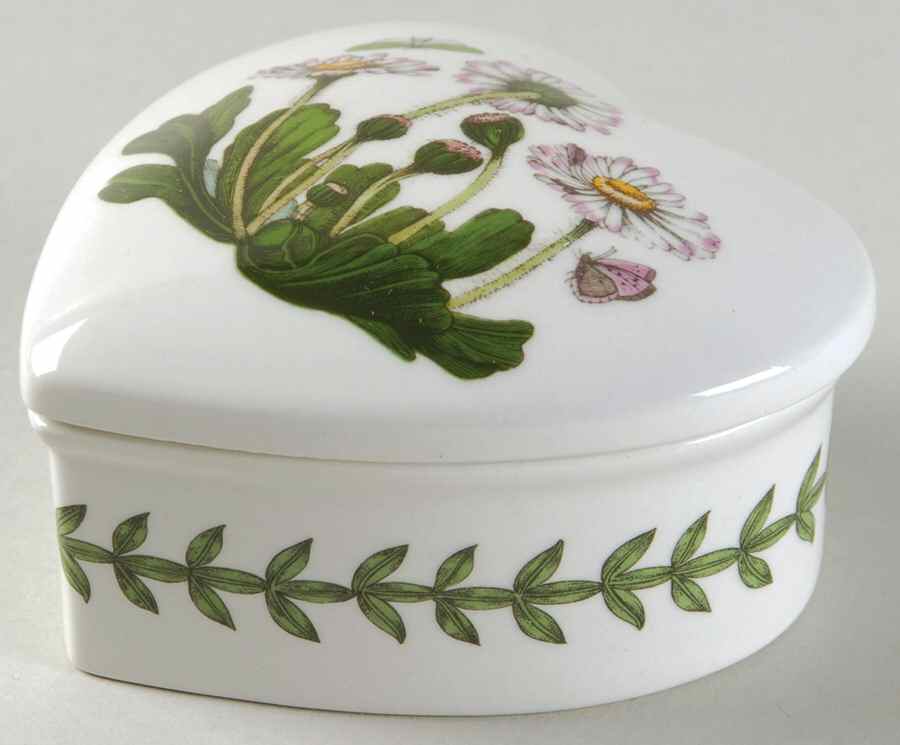Botanic Garden Heart Shaped Box & Lid by Portmeirion-1