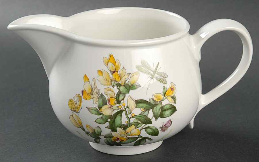 Botanic Garden Romantic 16 Oz Gravy Boat/Pitcher by Portmeirion-1