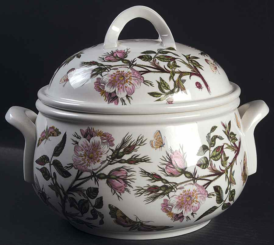 Botanic Garden 4 Qt Rd Romantic Shape Covered Casserole by Portmeirion-1