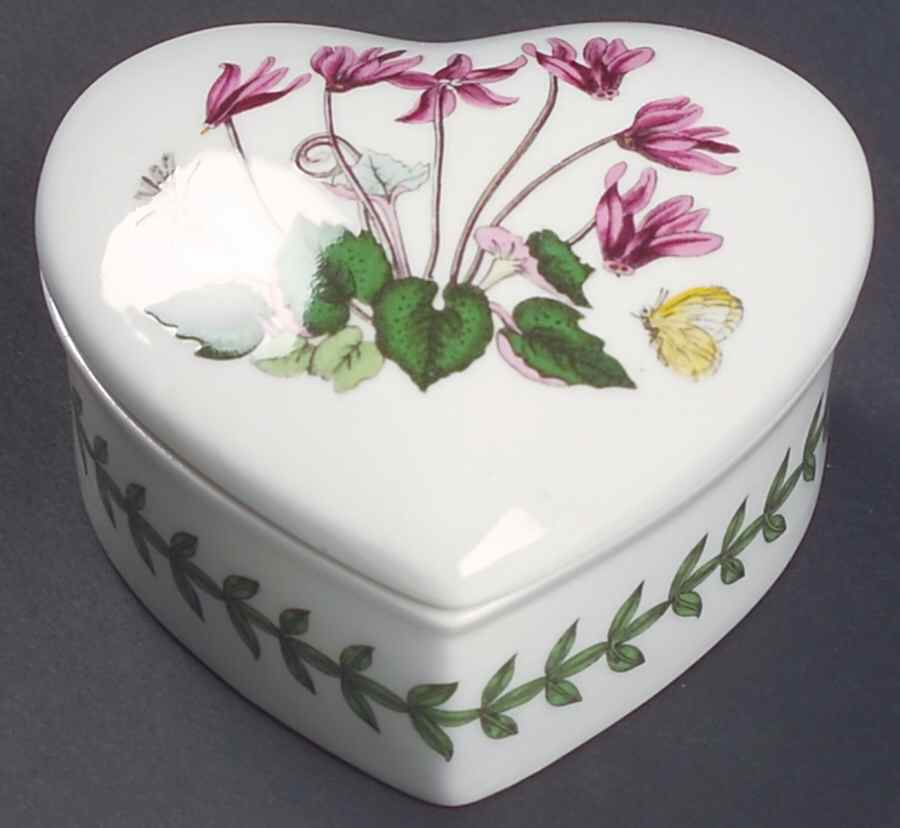 Botanic Garden Heart Shaped Box & Lid by Portmeirion-1
