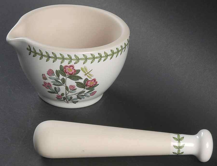 Botanic Garden Pestle & Mortar by Portmeirion-1
