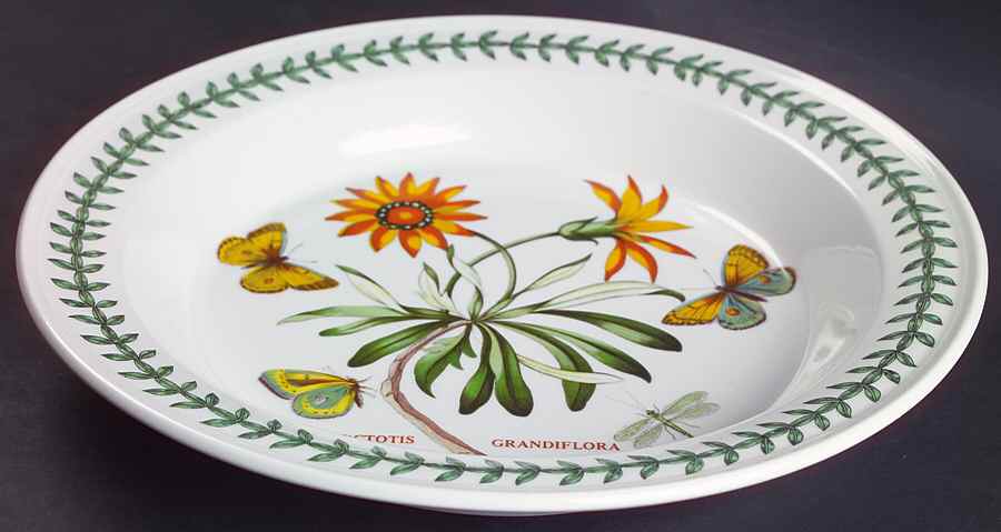 Botanic Garden Round Oven-To-Table Pie Plate by Portmeirion-1