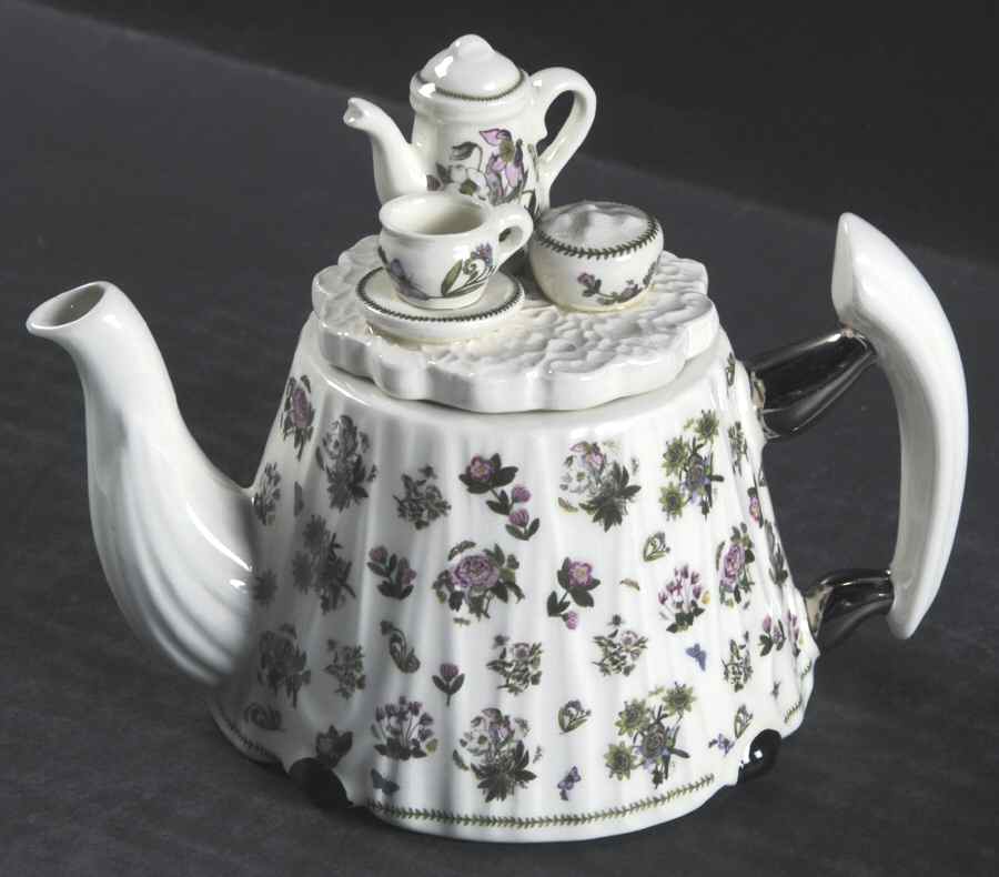 Botanic Garden Mini Figural Teapot & Lid by Portmeirion-1