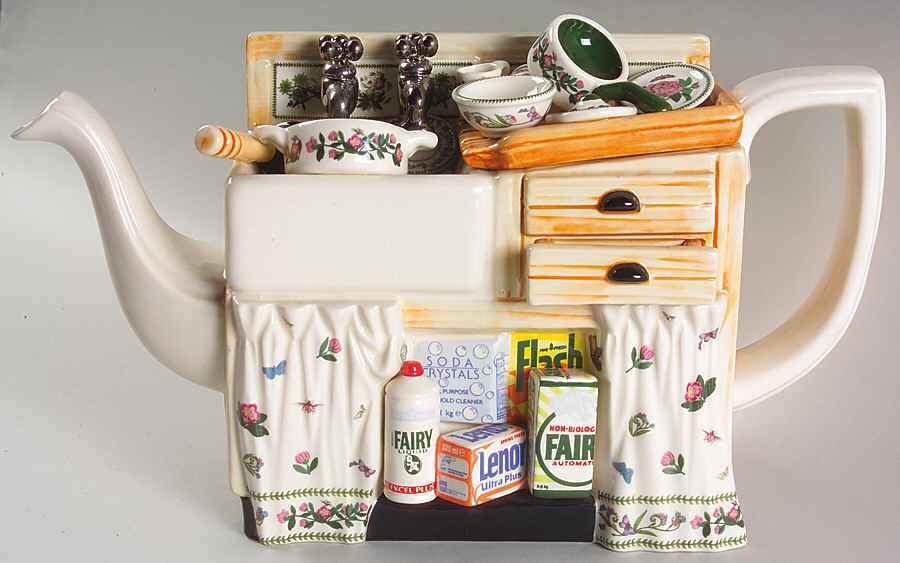 Botanic Garden Figural Teapot & Lid by Portmeirion-1
