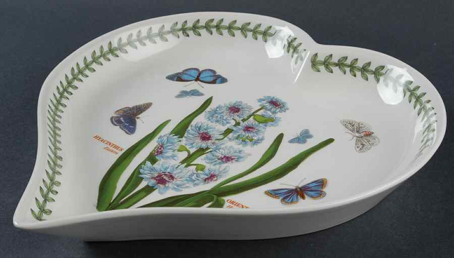 Botanic Garden Heart Shaped Dish by Portmeirion-1
