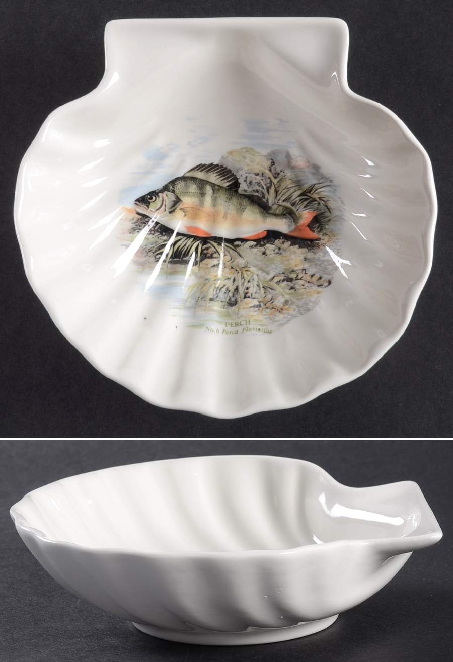 Compleat Angler Fern Shell Shaped Dish by Portmeirion-1