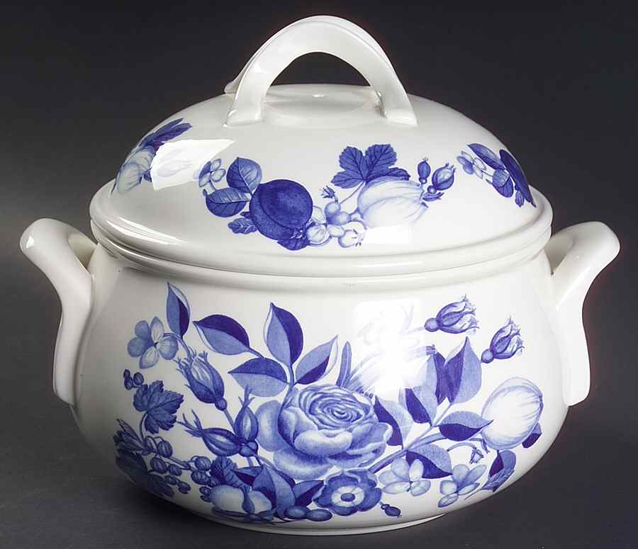 Harvest Blue 2.5 Qt Round Covered Casserole by Portmeirion-1