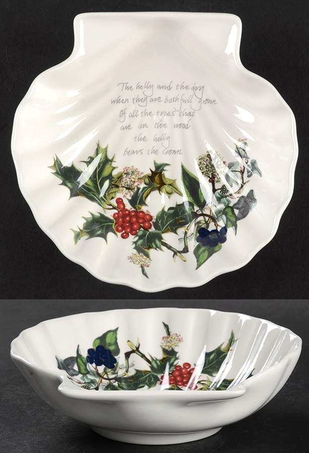 The Holly and The Ivy Shell Shaped Dish by Portmeirion-1