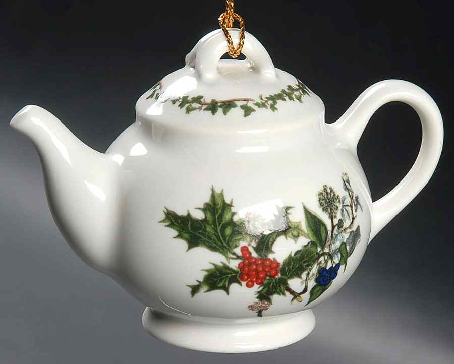 The Holly and The Ivy Teapot Ornament by Portmeirion-1
