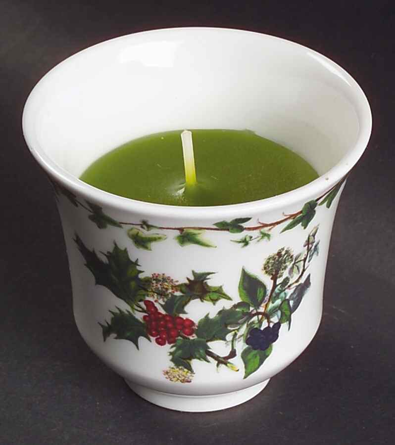 The Holly and The Ivy Candle Votive by Portmeirion-1