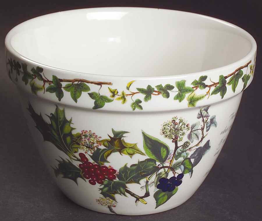 The Holly and The Ivy 5" Pudding Bowl by Portmeirion-1