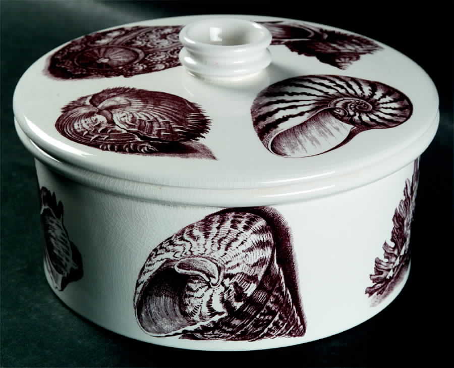 Kingdom of The Sea Lid for 2 Qt Round Covered Casserole by Portmeirion-1