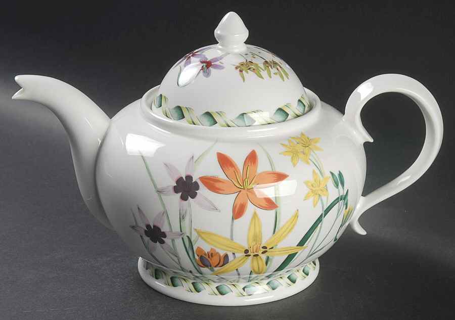 Ladies Flower Garden Teapot & Lid by Portmeirion-1