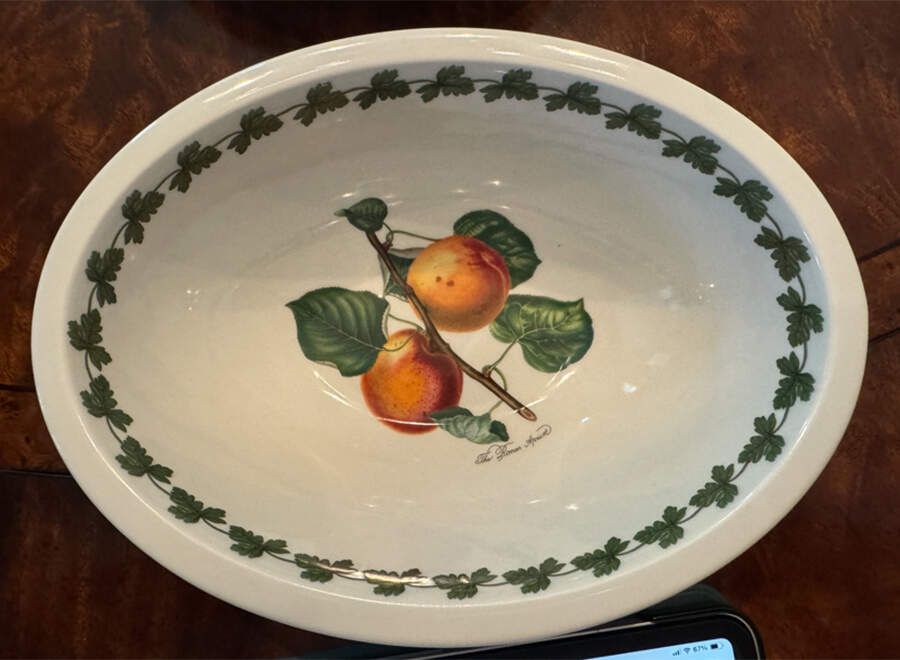 Pomona 9" Sovereign Deep Oval Bowl by Portmeirion-1