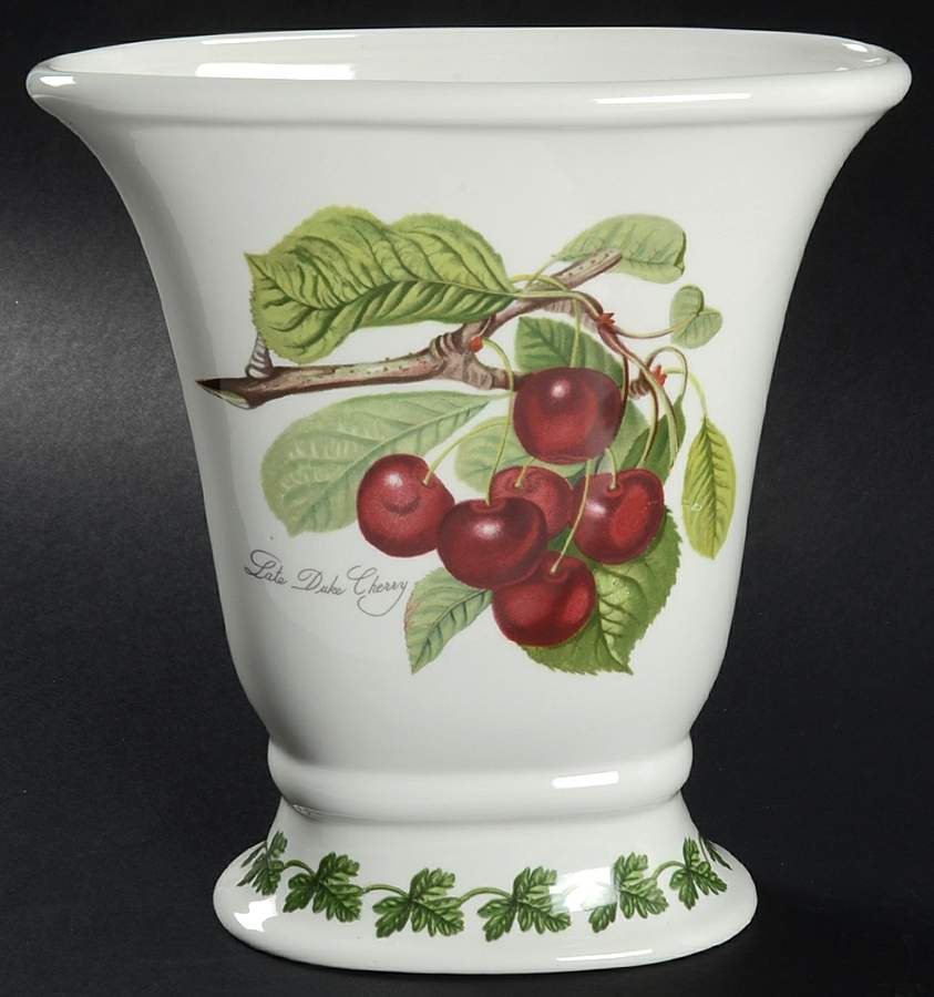 Pomona 7" Oval Versailles Vase by Portmeirion-1