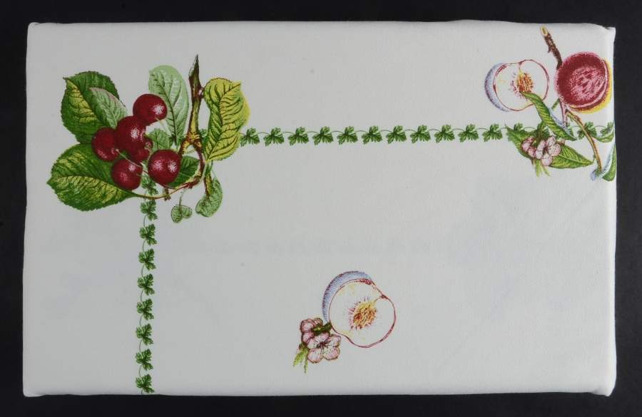 Pomona Rectangular Tablecloth 60" X 104" by Portmeirion-1