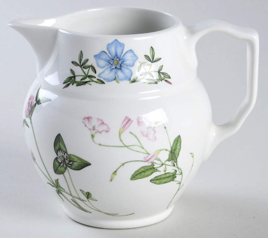 The Queen's Hidden Garden 8 Oz Jug by Portmeirion-1