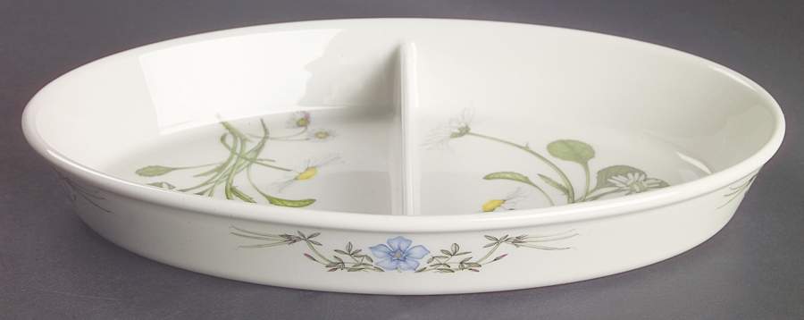 The Queen's Hidden Garden 11" Oval Divided Vegetable Bowl by Portmeirion-1