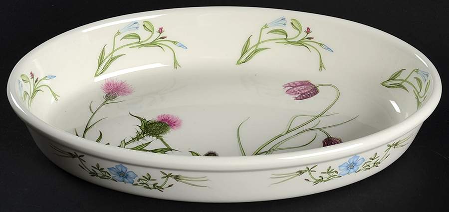 The Queen's Hidden Garden 11" Oval Baker by Portmeirion-1