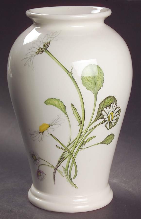 The Queen's Hidden Garden 6" Canton Vase by Portmeirion-1