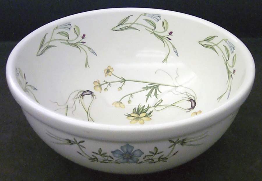 The Queen's Hidden Garden 11" Large Salad Serving Bowl by Portmeirion-1