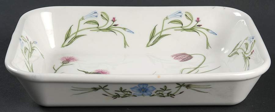 The Queen's Hidden Garden 8" Lasagna by Portmeirion-1