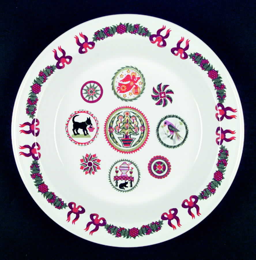 Spirit of Christmas Pie Serving Plate by Portmeirion-1